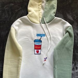 Roma’s Sweatshirt